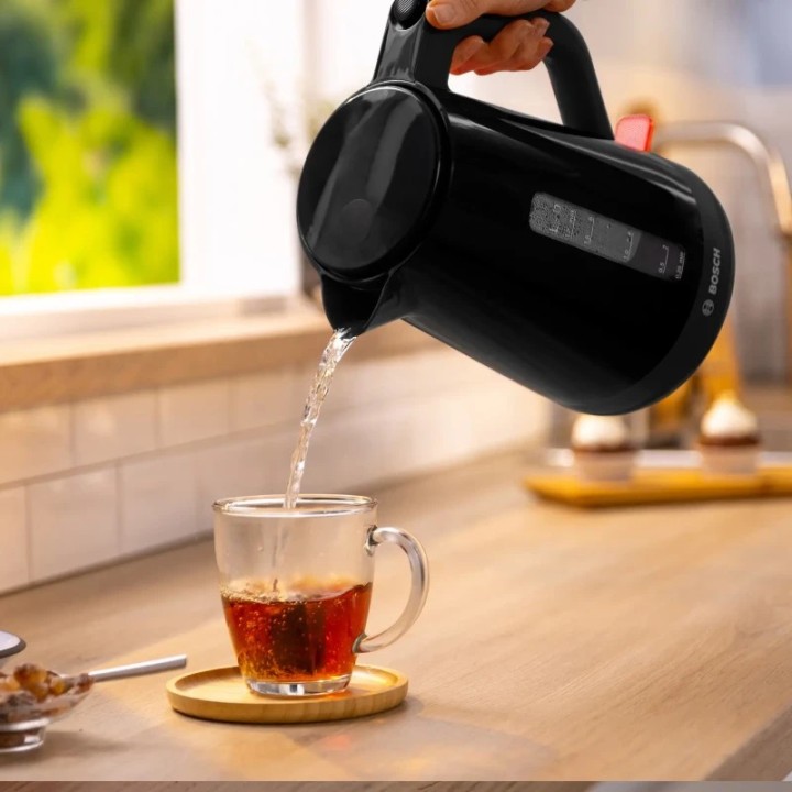 Bosch kuhalo za vodu TWK1M123 1.7L crna