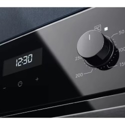 Electrolux pećnica ugradbena EOF5C50BZ