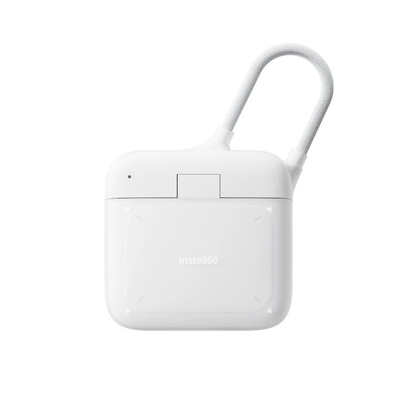 Insta360 2-in-1 Card Reader + Case