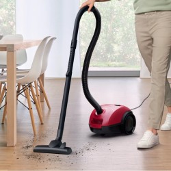 Usisivač Bosch BGBS2RD1 crveni