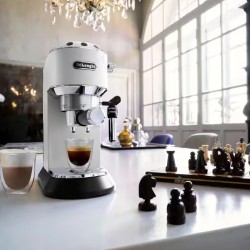 DeLonghi aparat za kafu Dedica EC685.W
