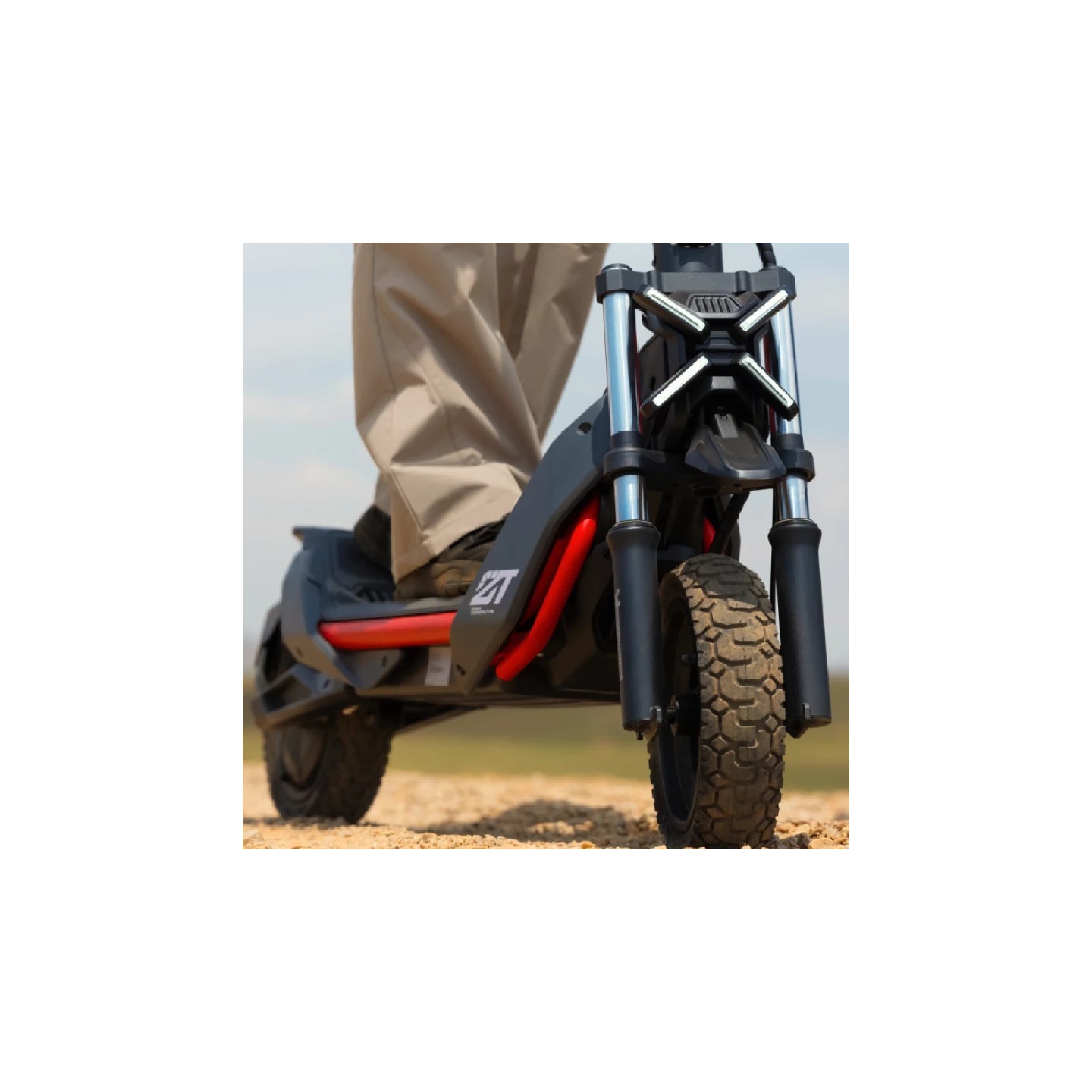 Segway električni romobil Ninebot Kickscooter ZT 3 PRO - Novi Model