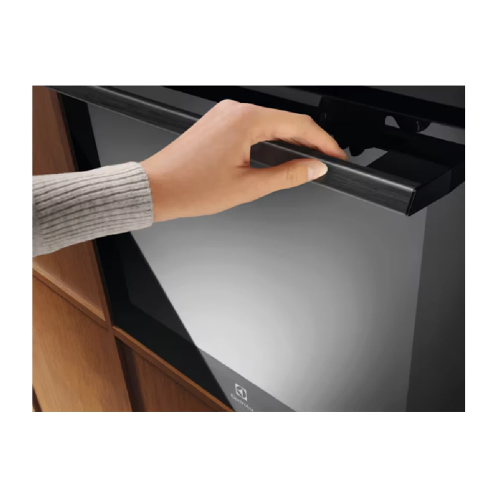 Ugradbena pećnica Electrolux KODEF70BZ