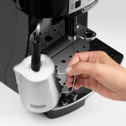 DeLonghi aparat za kafu ECAM22.115.B