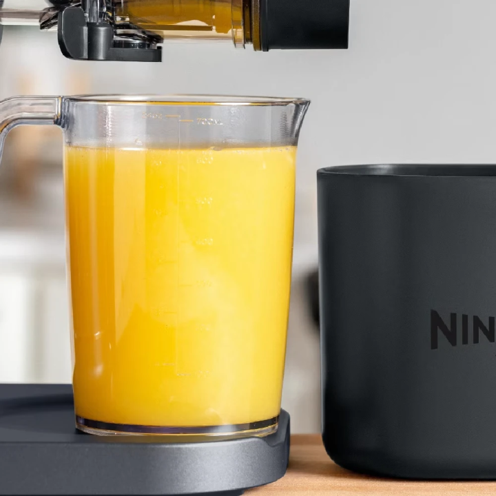 Ninja sokovnik JC151EU