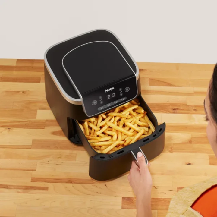 Ninja friteza na zrak 4.7L – 1750W Air Fryer, AirCrisp tehnologija, 4 programa, nano keramički premaz
