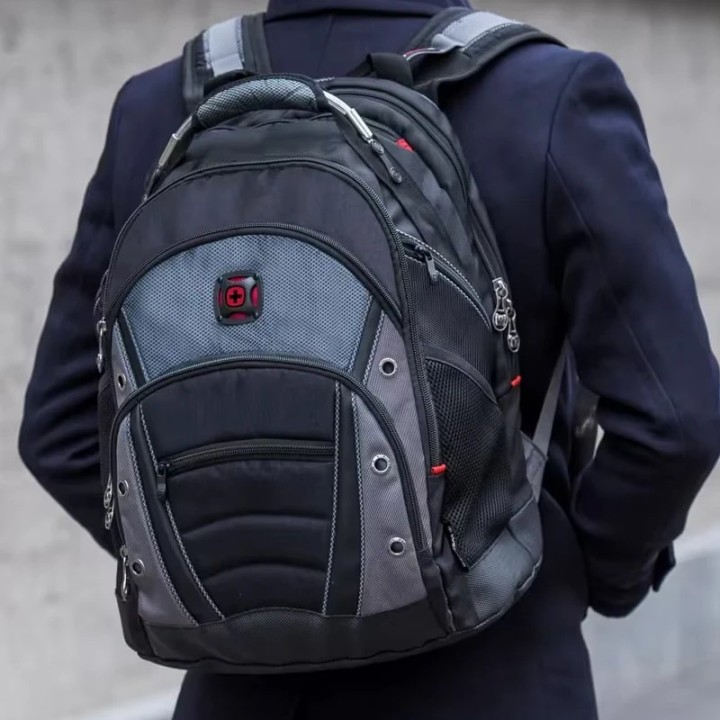 Wenger ruksak za laptop Synergy 15,6'' sivo-crni (600635)