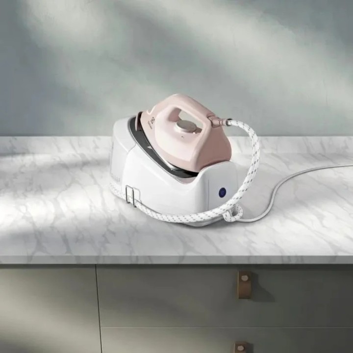 Parna stanica Electrolux E6ST1-4PP roza