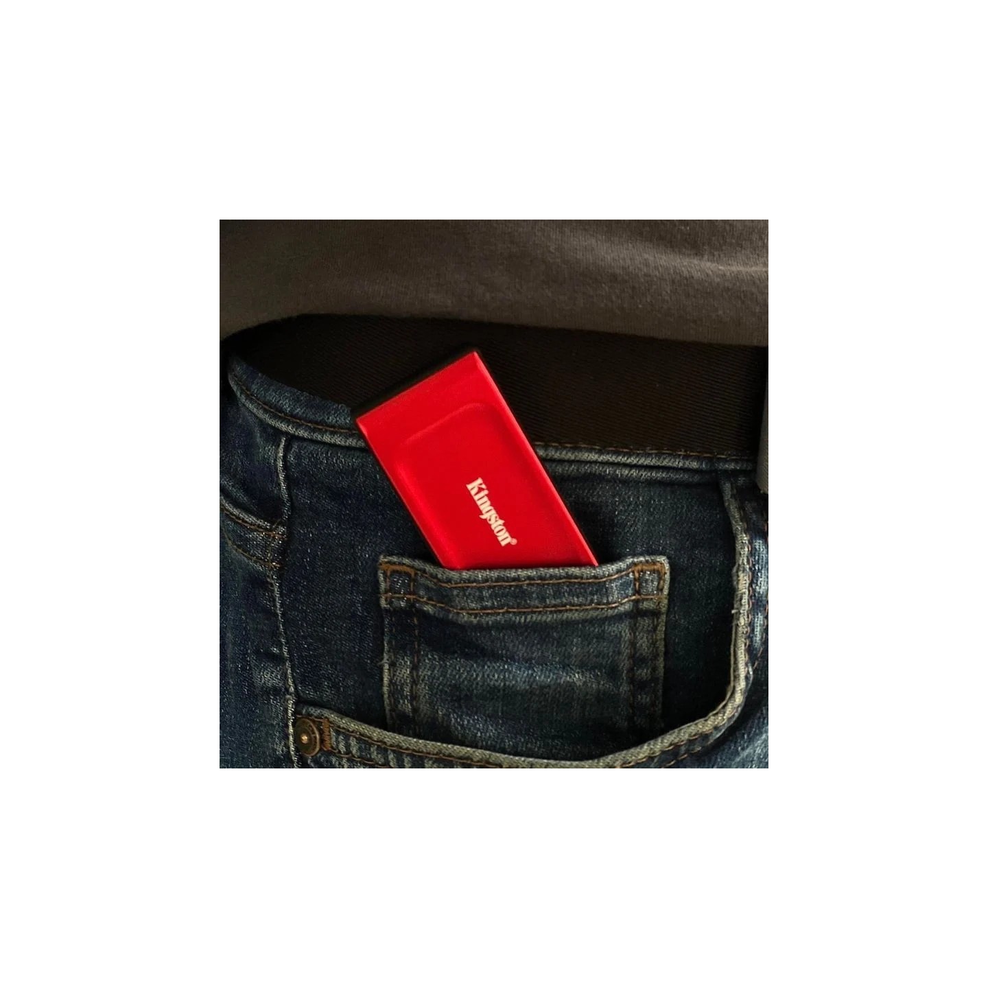 Kingston externi SSD 1TB crveni (SXS1000R/1000G)