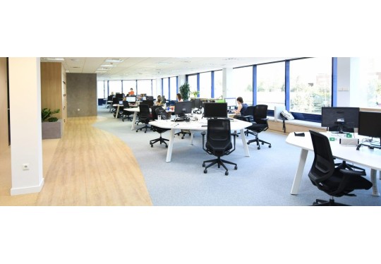 Kako moderna IT oprema poboljšava  rad u tradicionalnim uredima